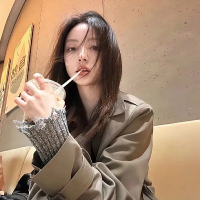 白衣侠女